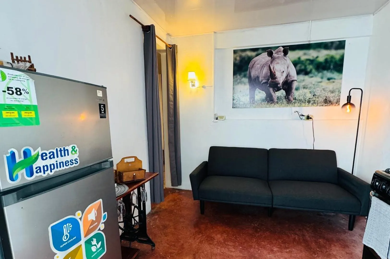 Pasillo Blanco Apartment Constanza